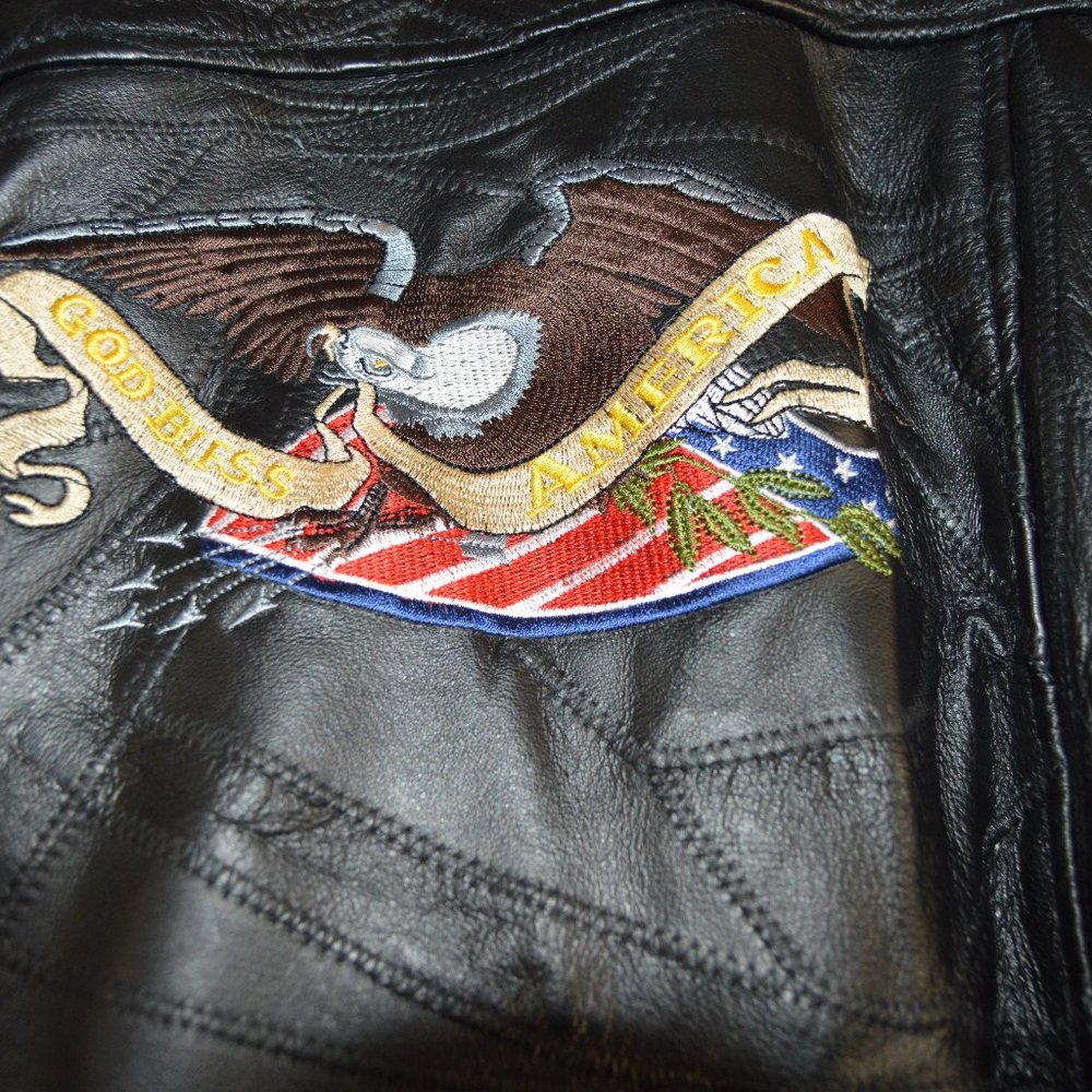leather jacket - Picture 4 of 10